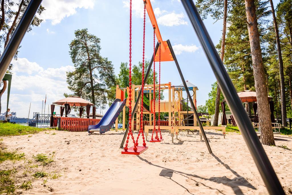 Porto Marine Hotel Jurmala Luaran gambar